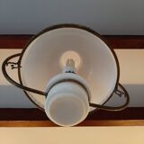 White opaline suspension