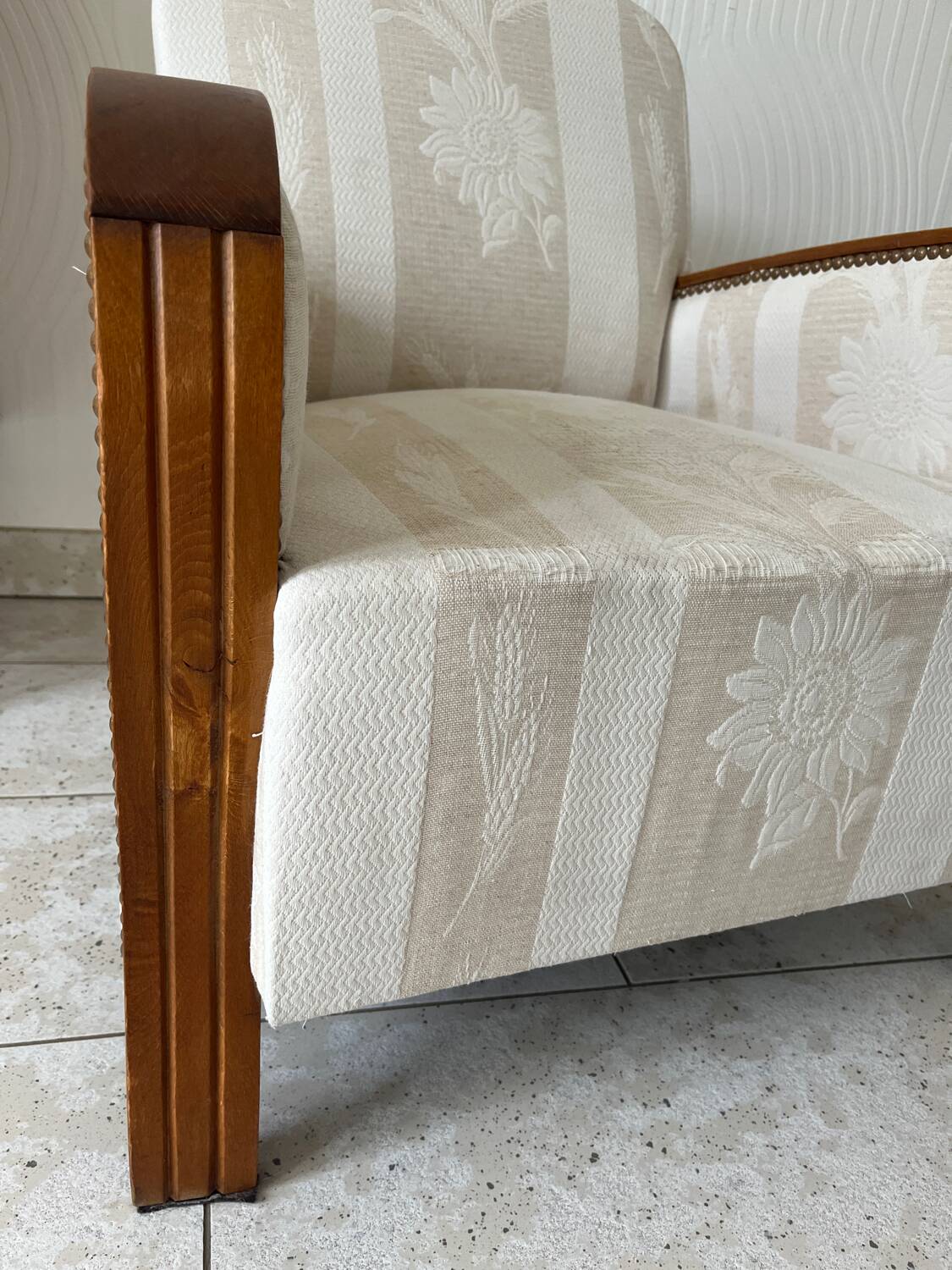 Pair of art deco armchairs in wood and floral fabric