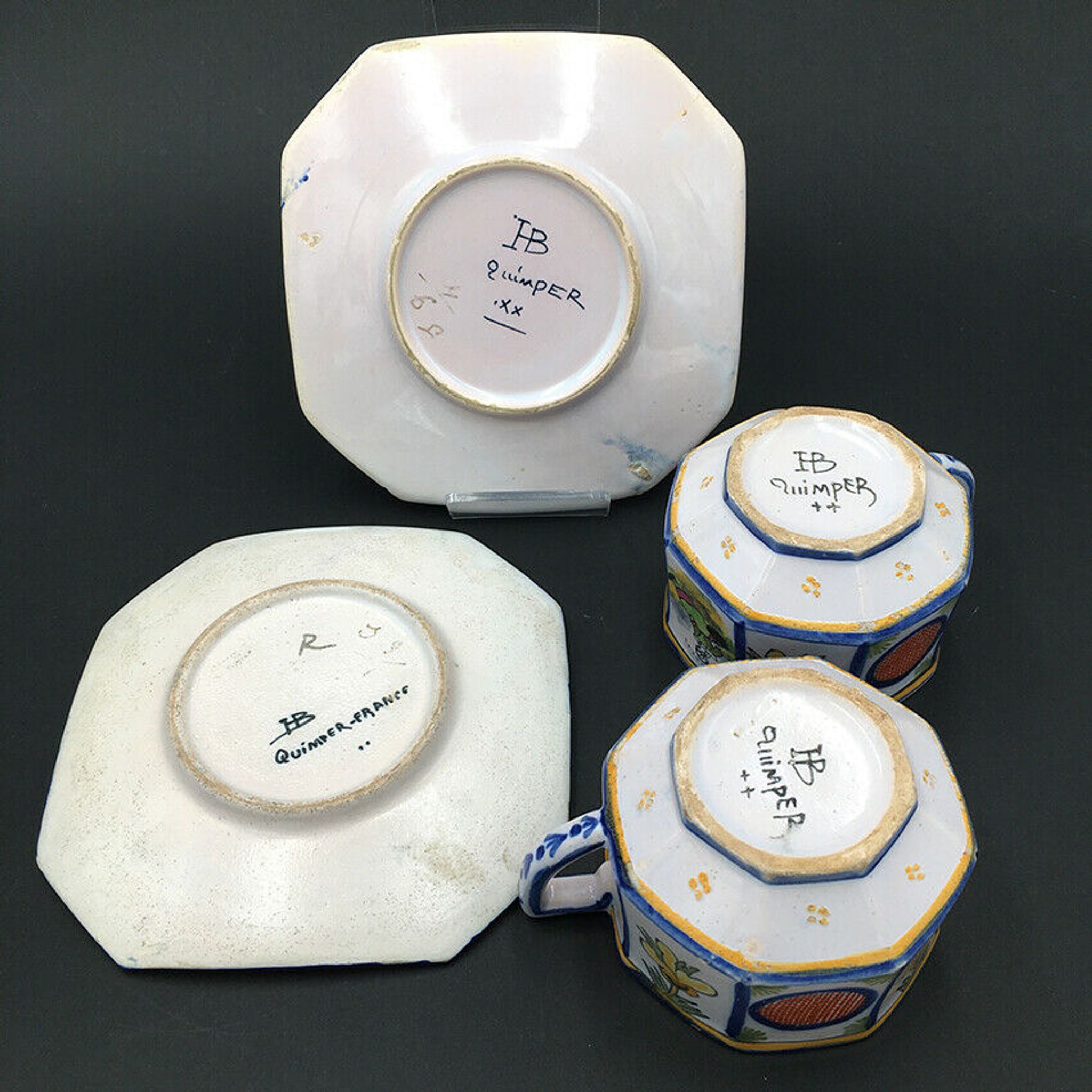 2 coffee cups HB Quimper