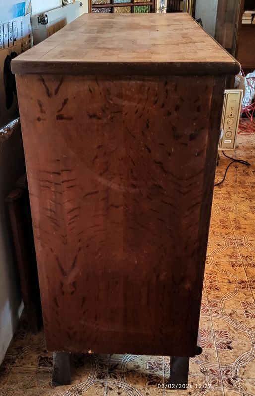 Vintage buffet