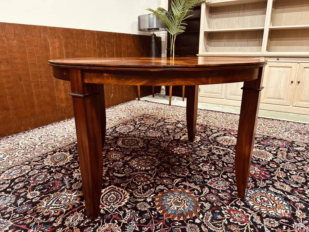 Round Art Deco Globe Wernicke Meeting Table