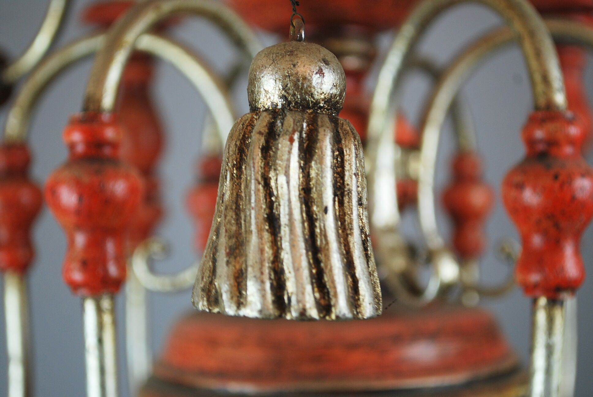 Italian chandelier in patinated wood, 50s