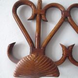Rattan hanger