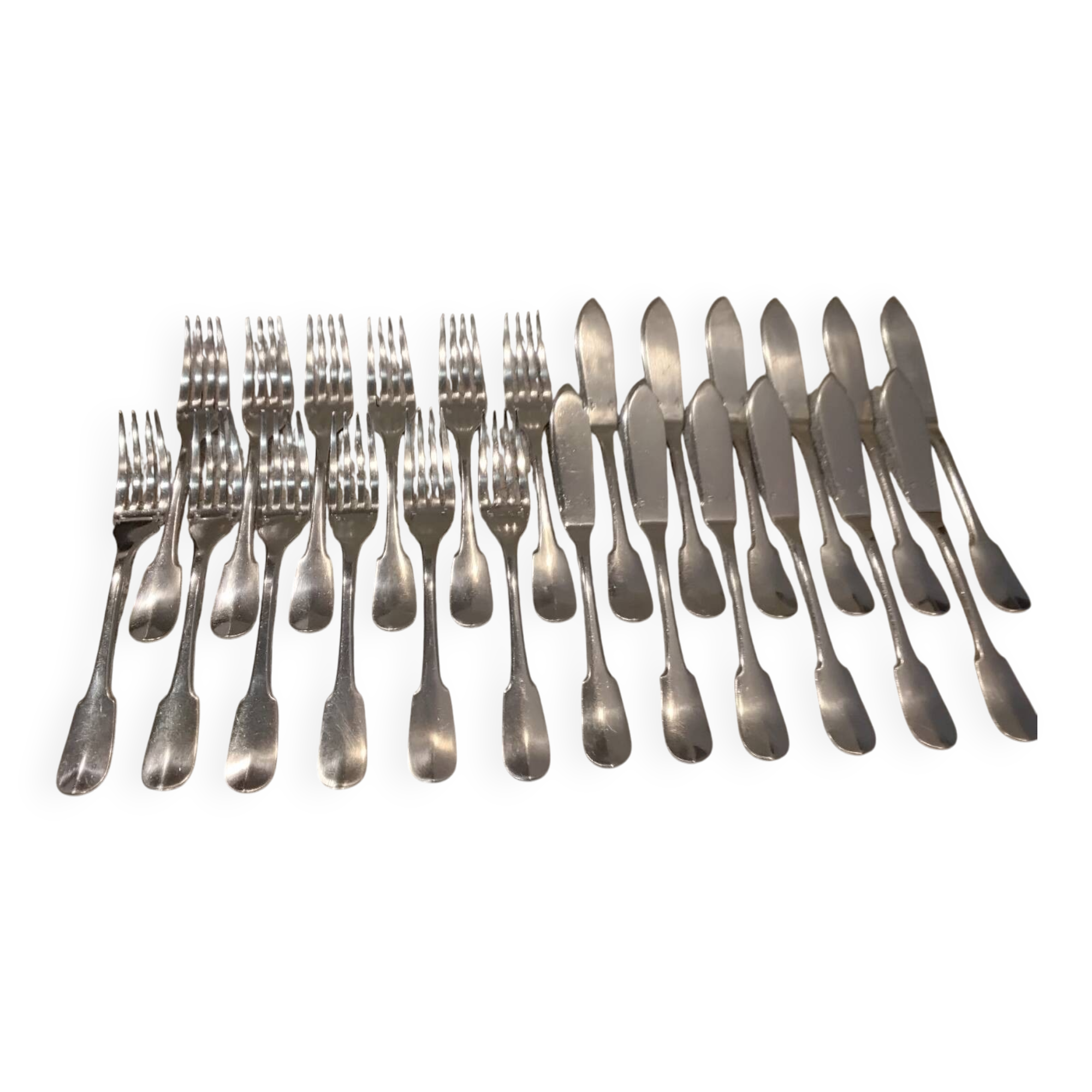 12 fish cutlery sets, 24 pieces, silver-plated metal, Christofle Cluny silversmith