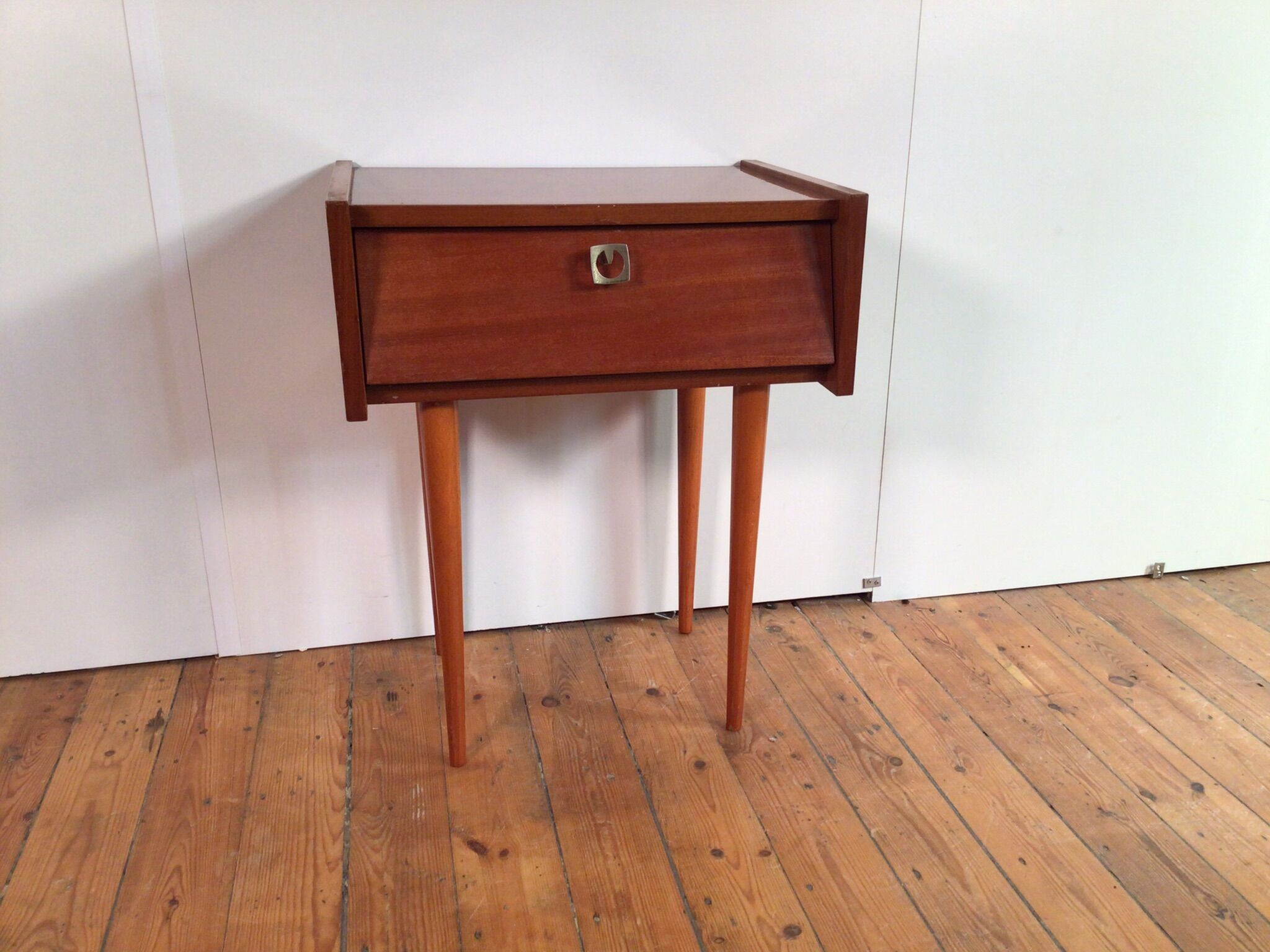 Small vintage scandinavian cabinet