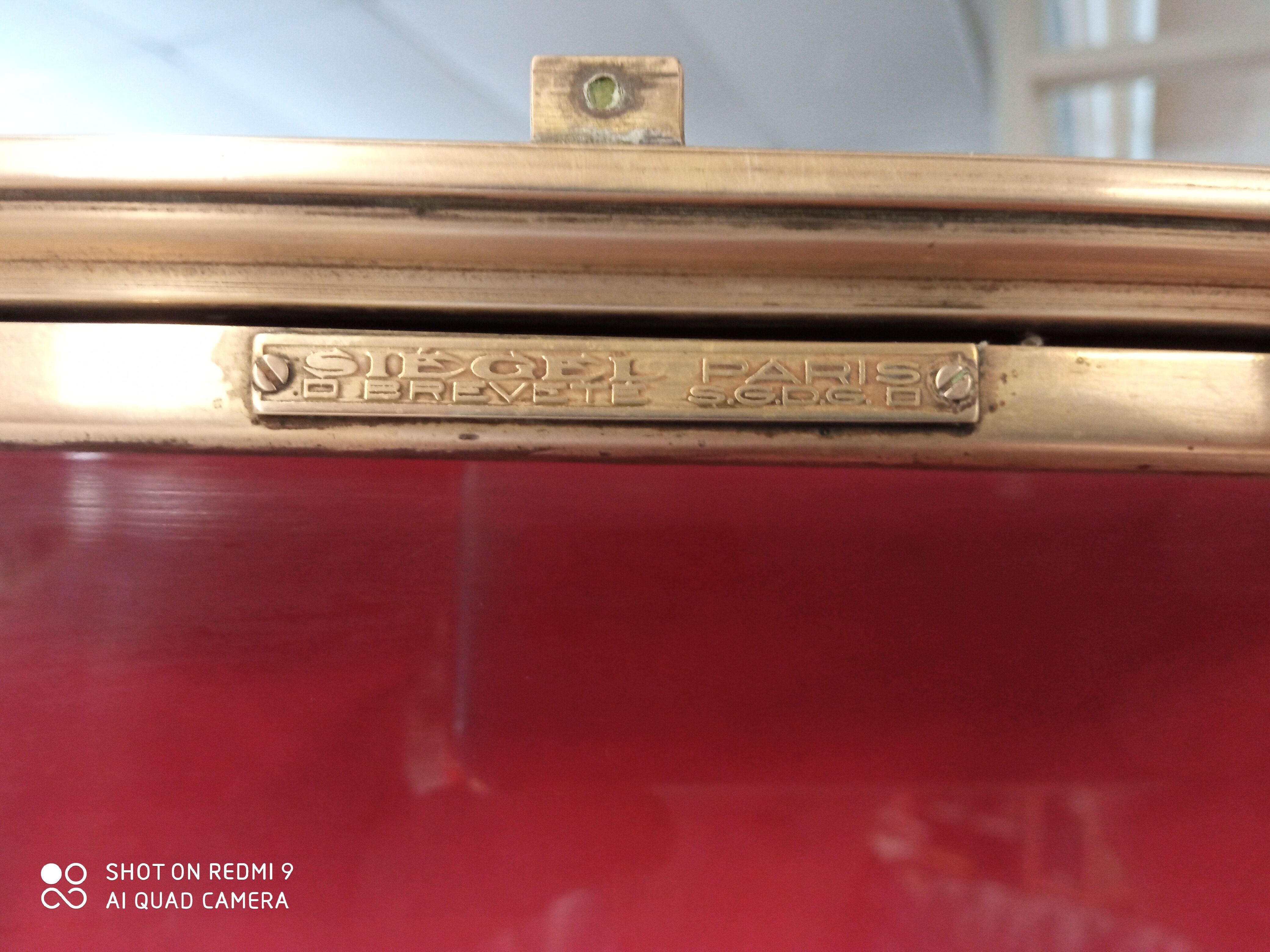 Siegel Paris showcase