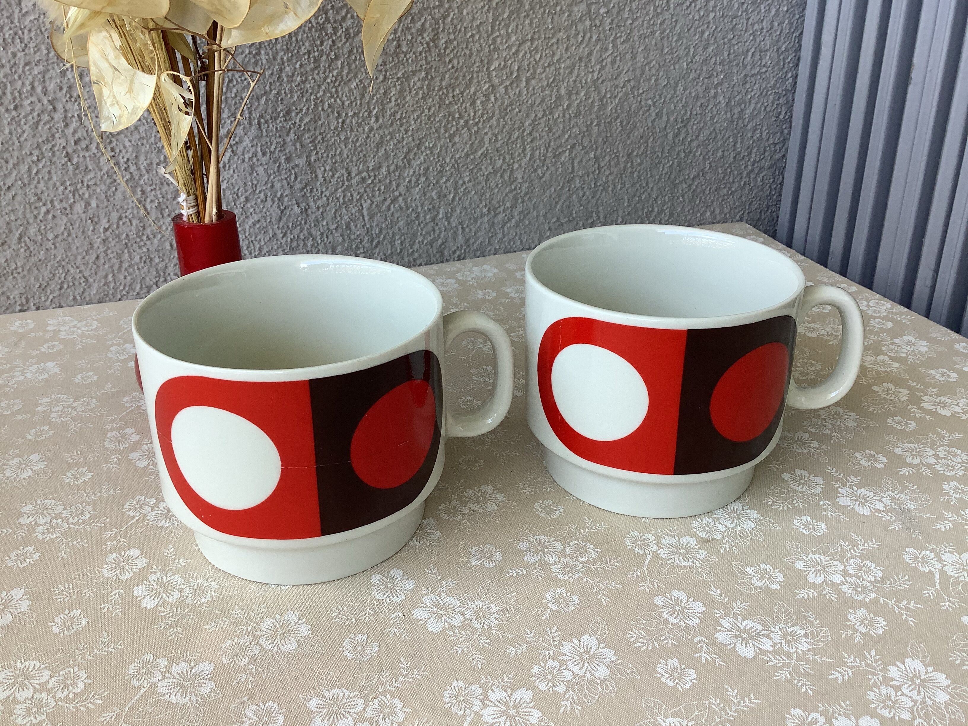 Vintage Weidmann cups at lunch made in Italy