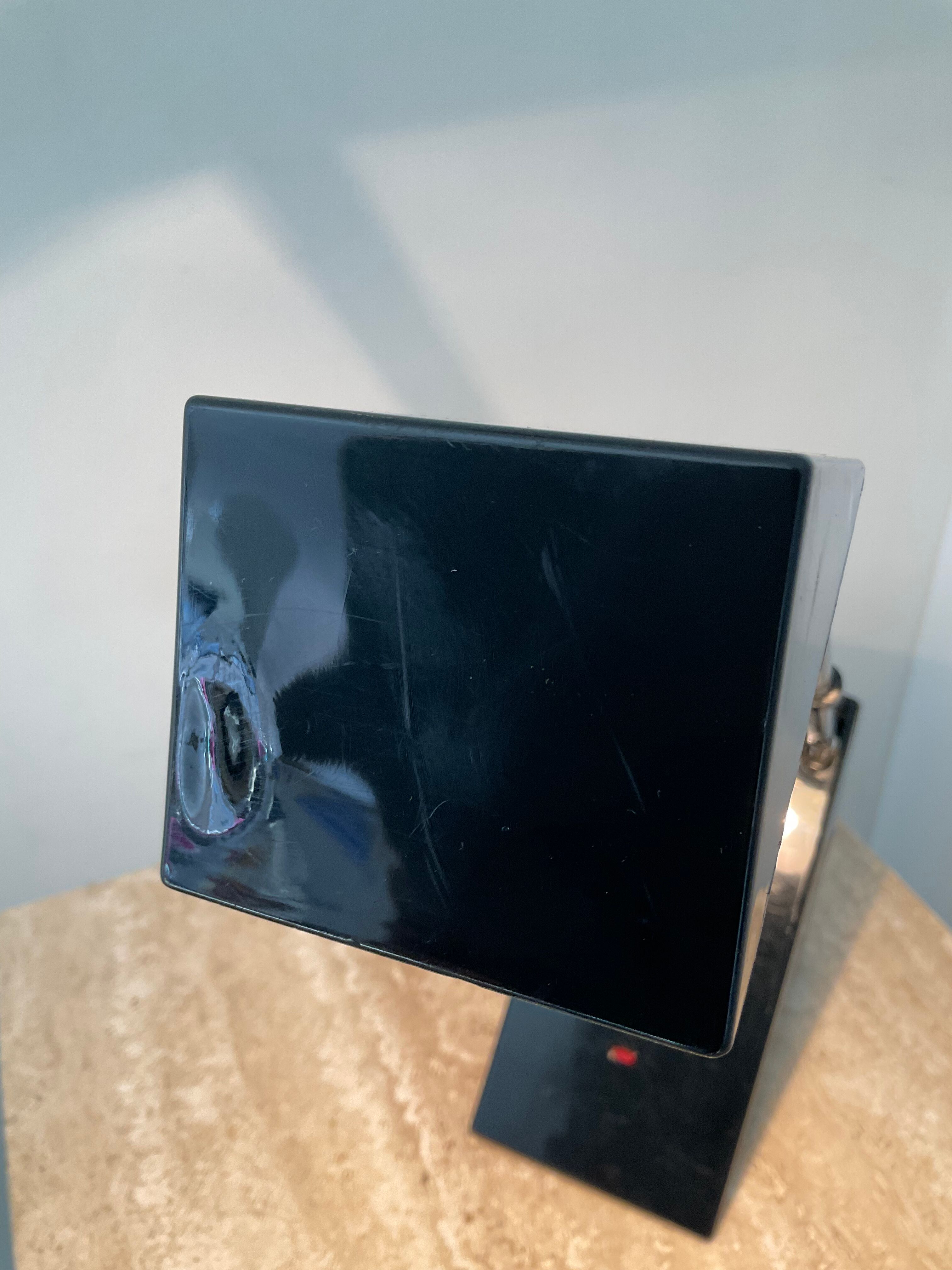 Vintage telescopic articulated lamp