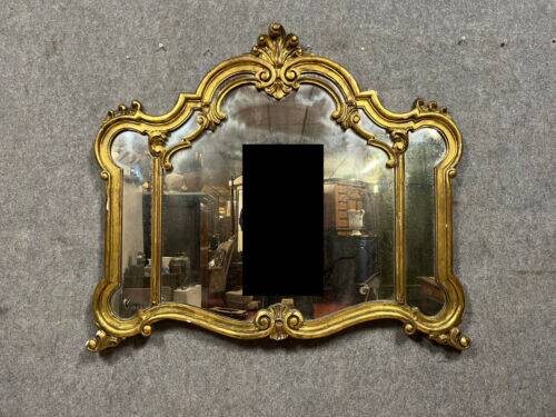 Very large and superb Louis XV style mirror in gilded wood, 20th century (E)