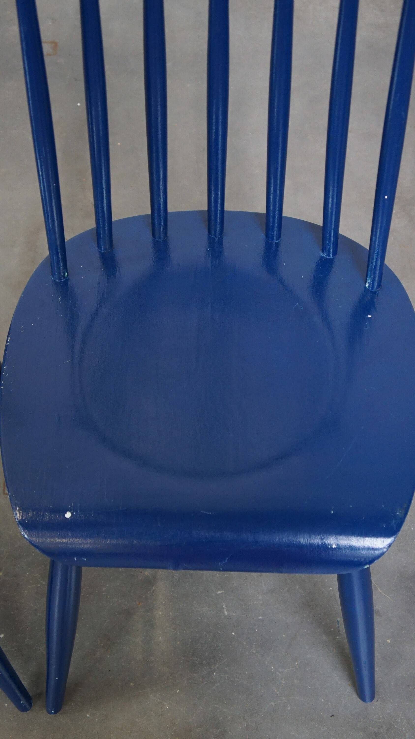 Set of 3 beautiful vintage 1960s blue wooden dining chairs/spindle chairs