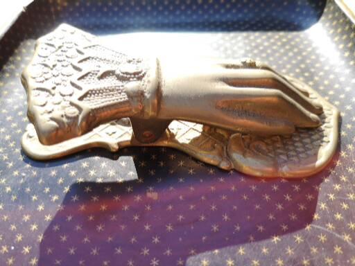 Solid brass mail clamp