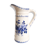 Sandstone pitcher