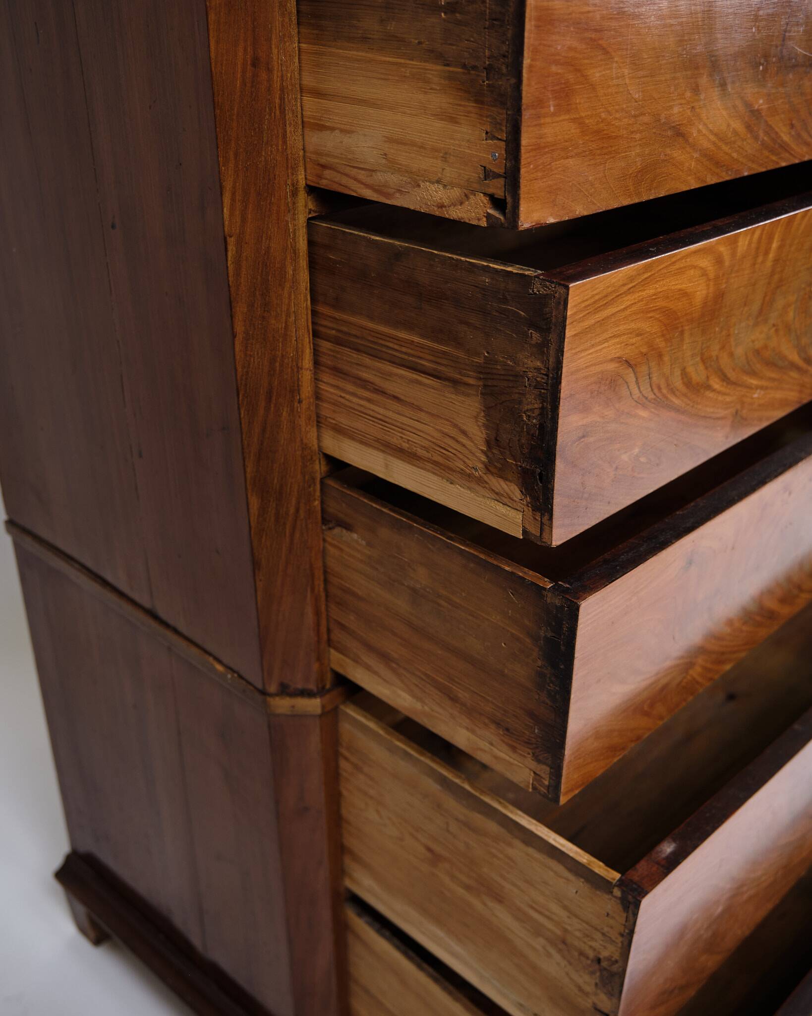 Chest of drawers - antique - mahogany - 7 drawers - 1860s