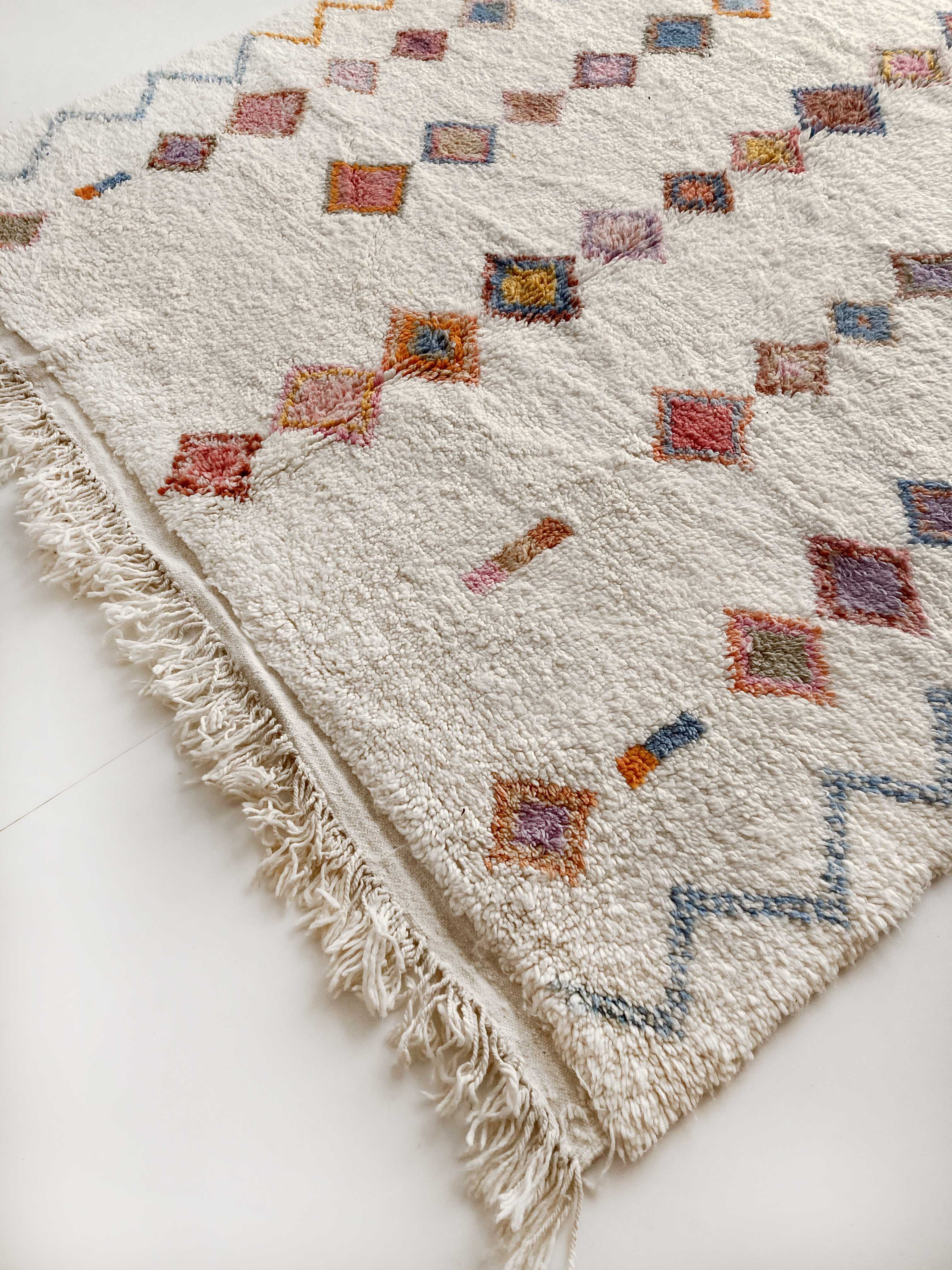Moroccan Berber carpet Azilal ecru with small colored diamonds 275x212cm