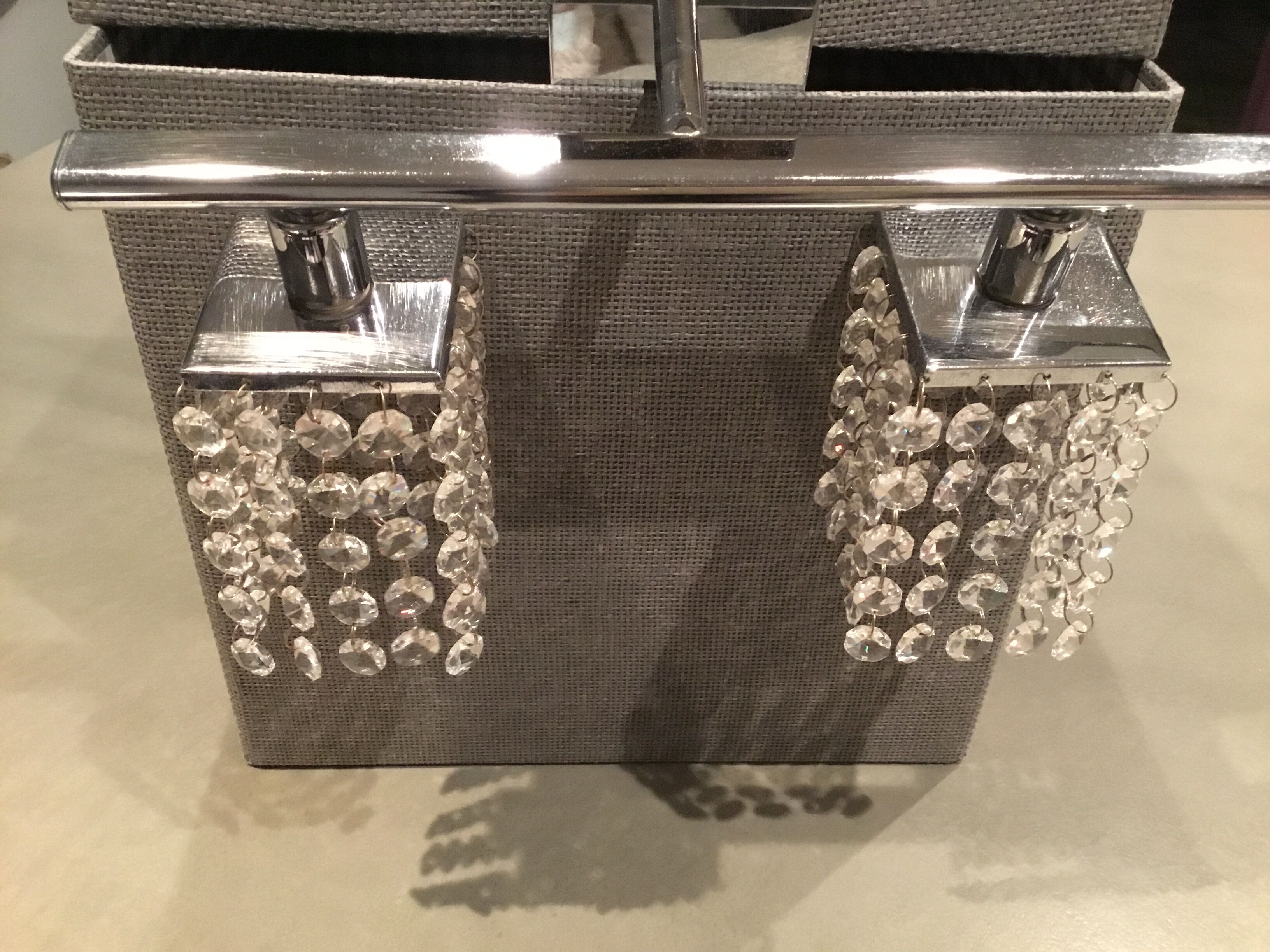 Transparent pampilles wall lamp