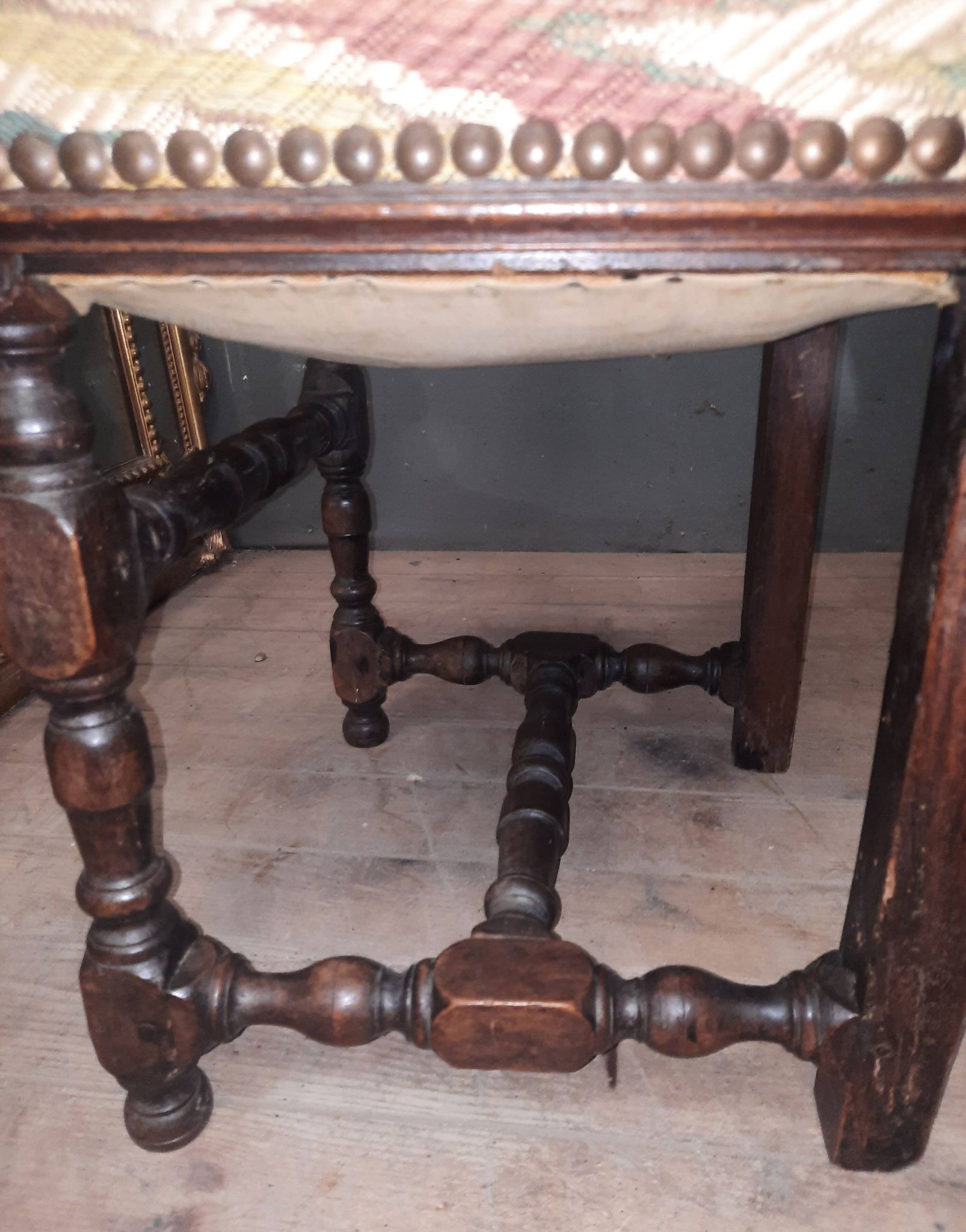 Paire de chaises d'époque Louis XIII