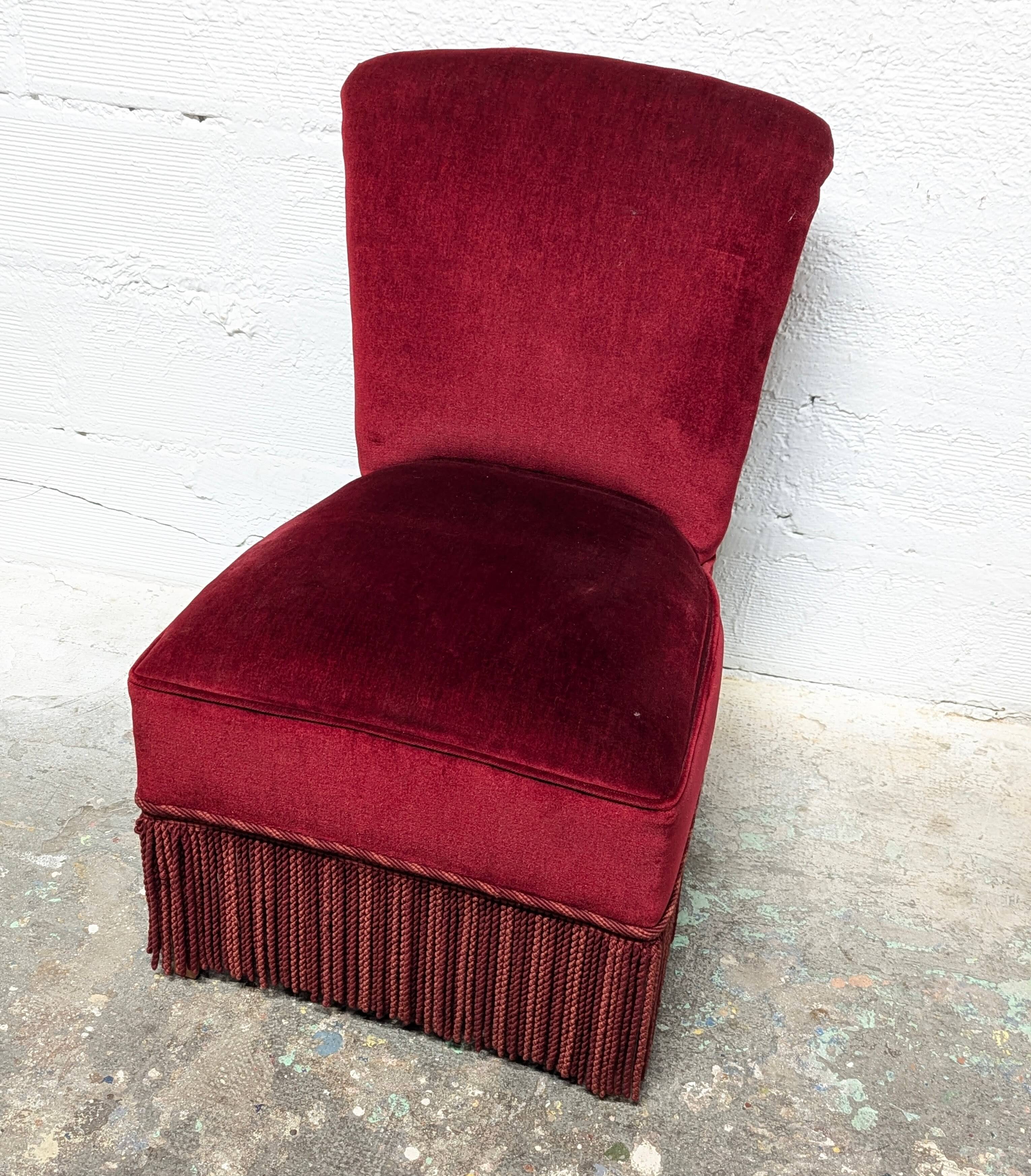 Velvet toad armchair