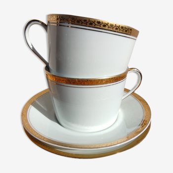 Duo of porcelain tea cups