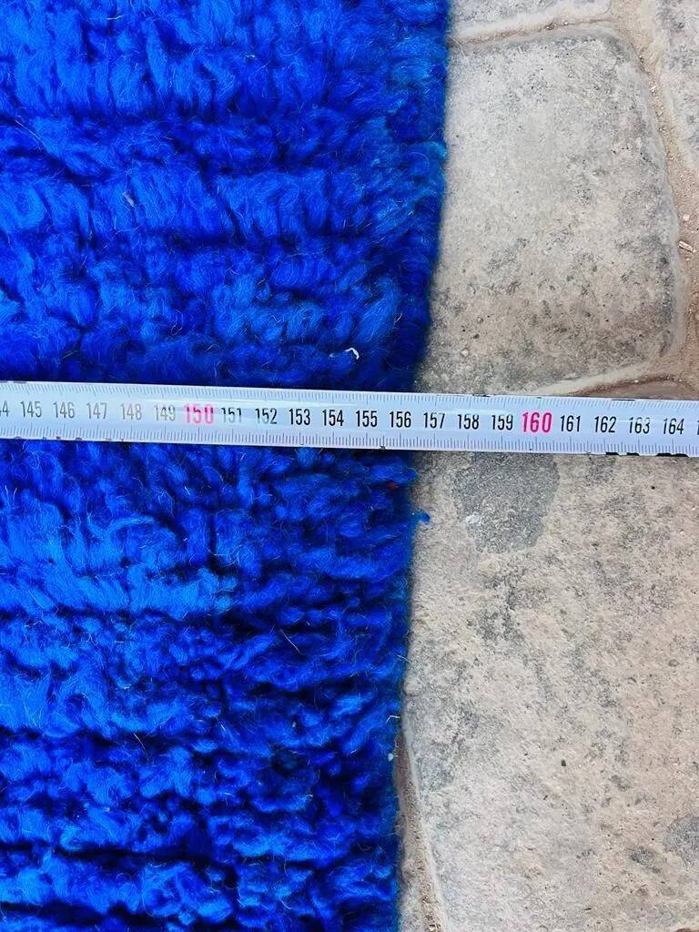 Handmade wool rug from Morocco 2.5 x 1.5 m