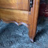Very nice Louis XV cabinet in cherry