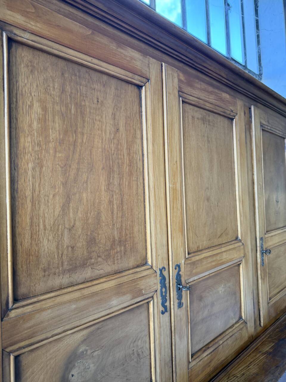 Mountain walnut furniture XXL 1900