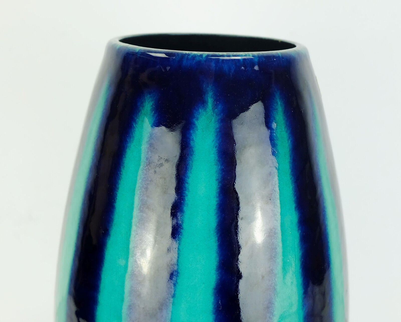Scheurich europ-line mid century vase model 248-38 with stripe pattern in blue and emerald green