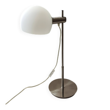 Table lamp from Mathias.
