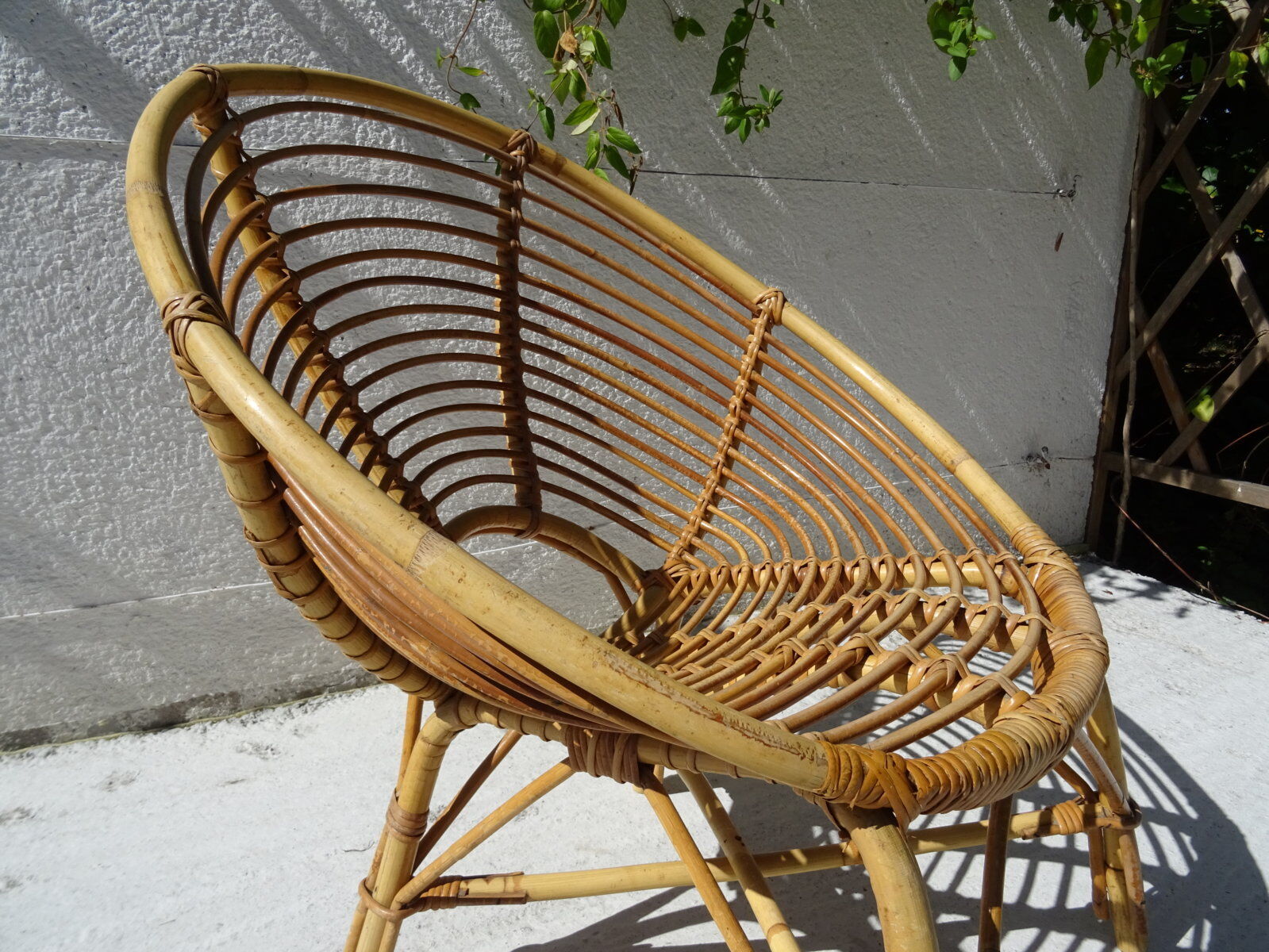 Rattan chair basket