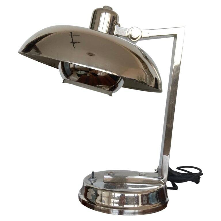 Design rare Bauhaus chrome table lamp, 1930s