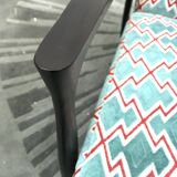 Floating wow red edition chair