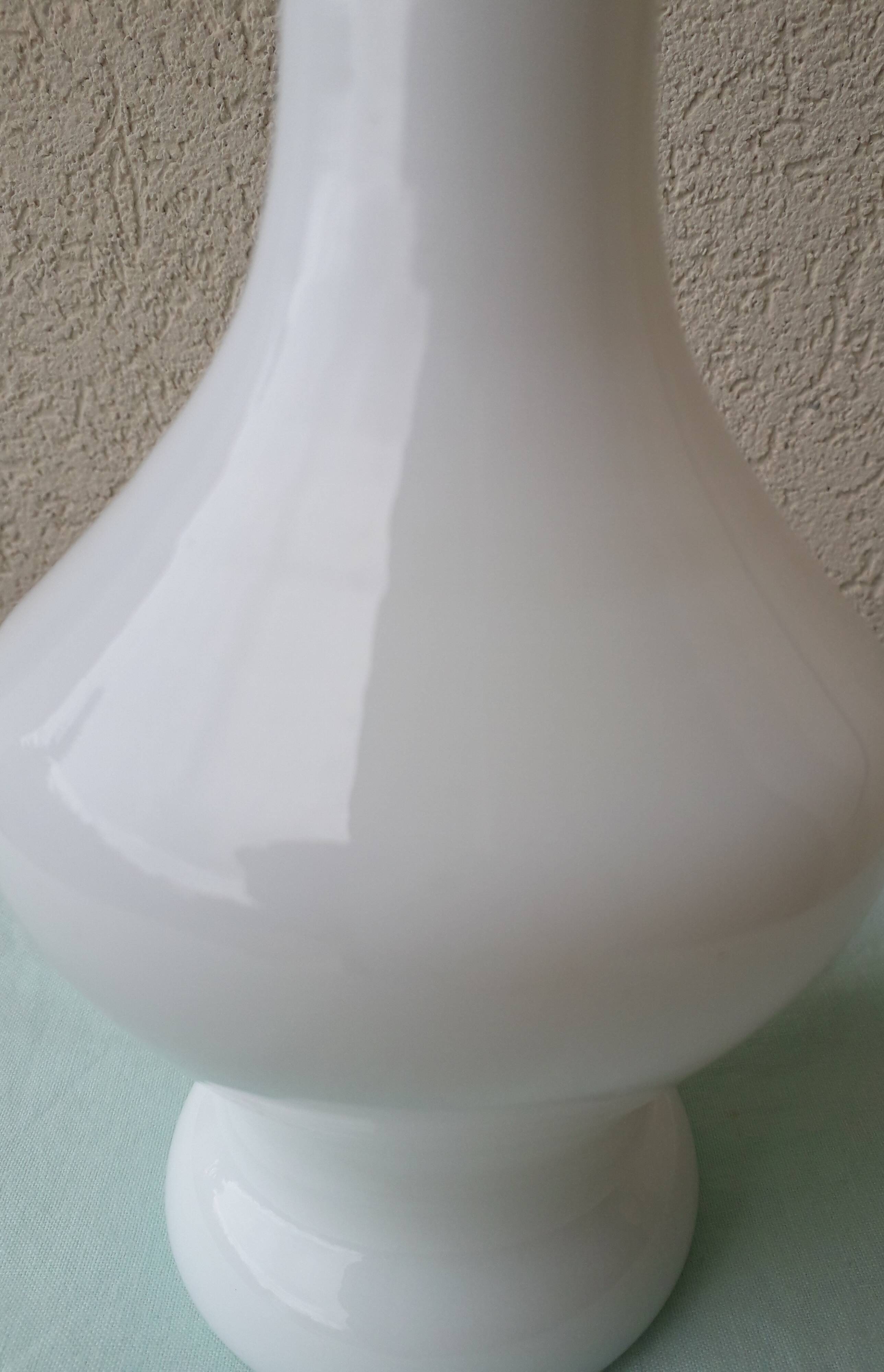 Pied de lampe opaline