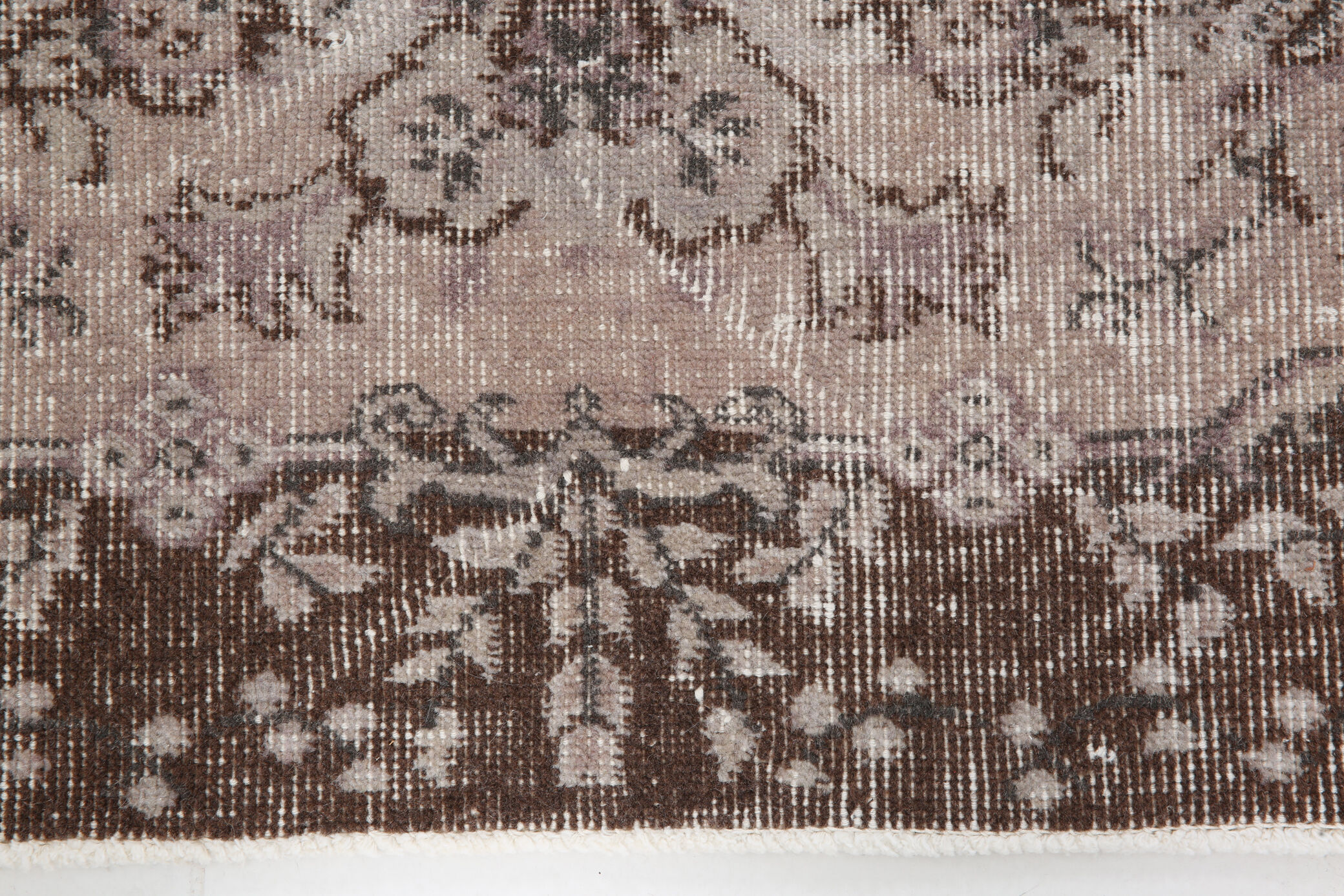 Brown floral turkish area rug, 208x115cm