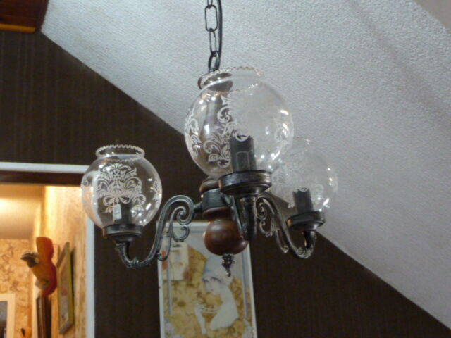 Vintage chandelier 3 branches up