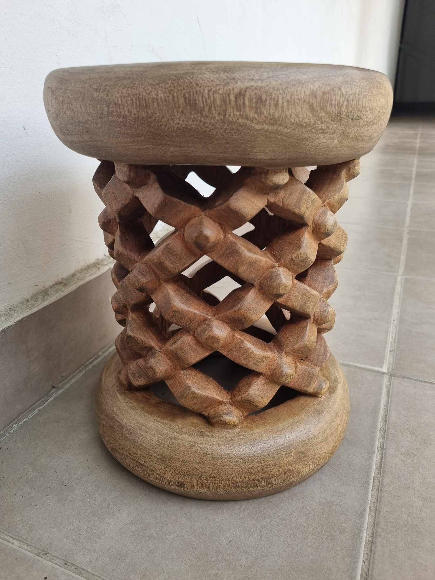 African Bamiléké Brown Stool