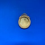 Golden round frame 9cm