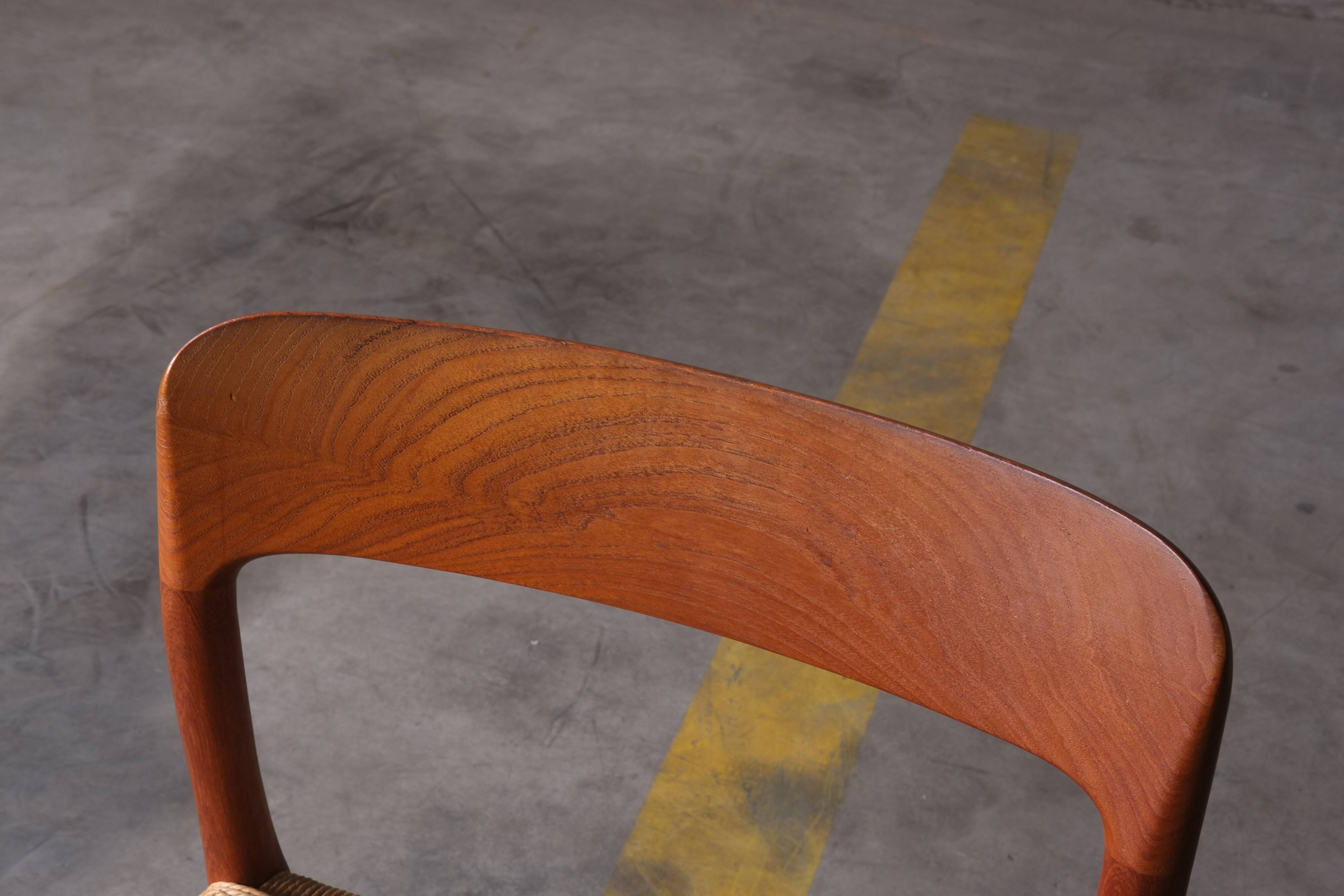 Niels O. Møller model 75 dining chair