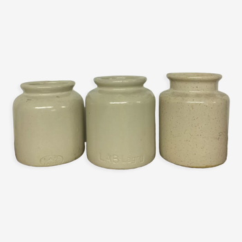 Ensemble de trois pots à moutarde