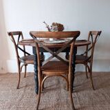 Round table with flaps