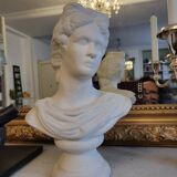 Female bust 27 cm