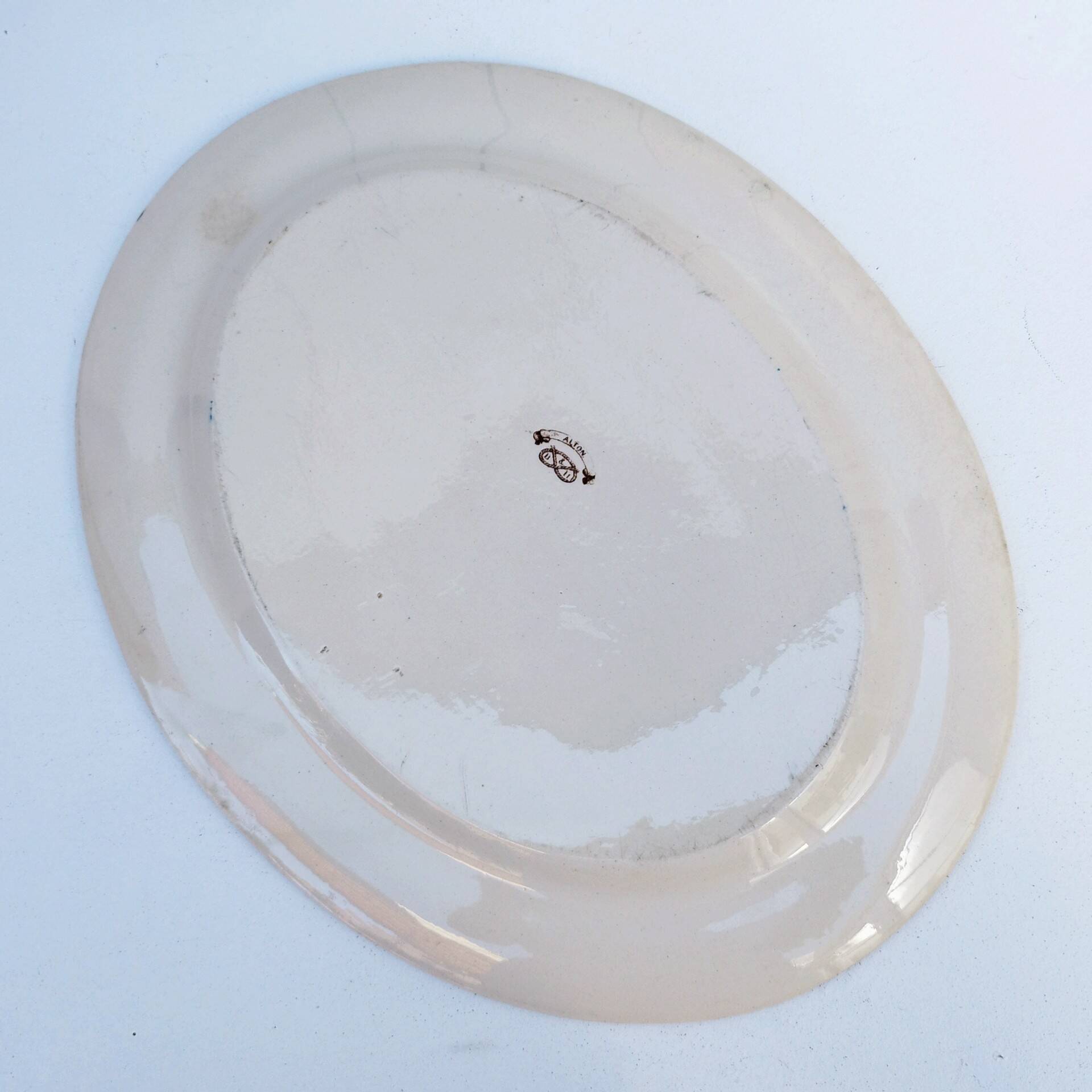 Large oval iron earthenware dish Alton English earthenware