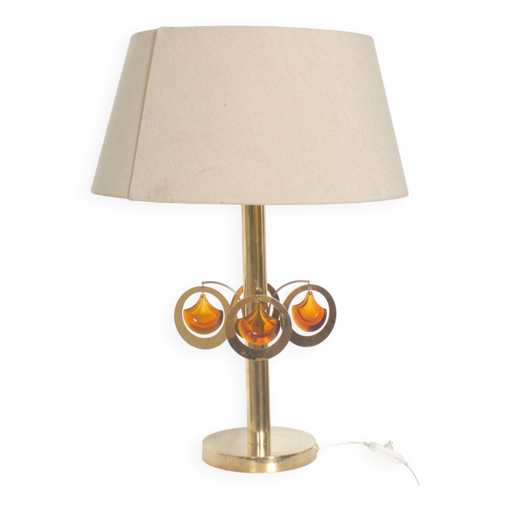 Lampe de table en laiton avec ornements en verre couleur ambre ca  1970