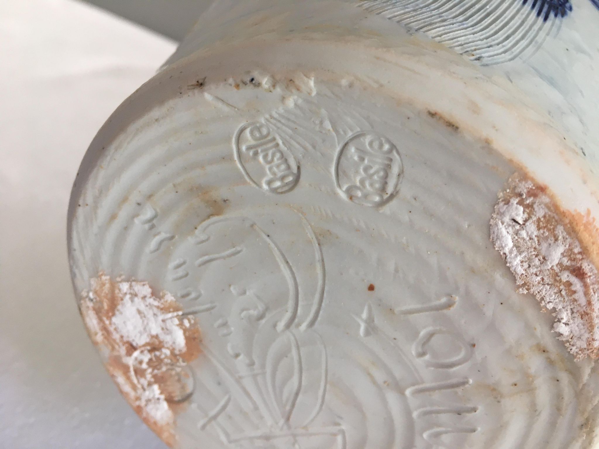 Thierry Basile vase in enamelled sandstone with abstract decoration