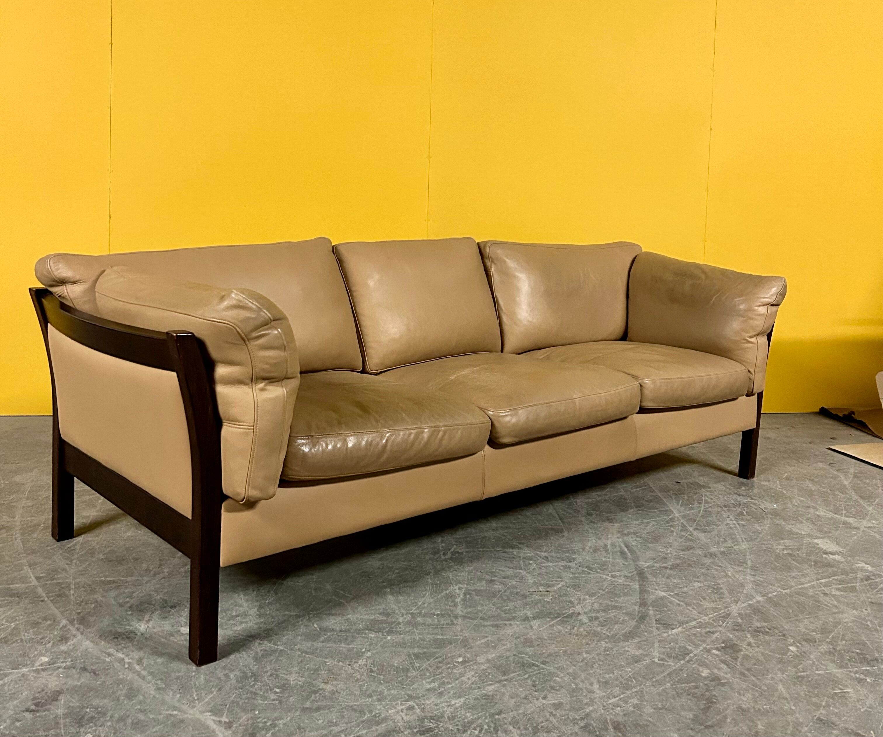 Danish vintage 3 seater tan leather sofa, 1960s