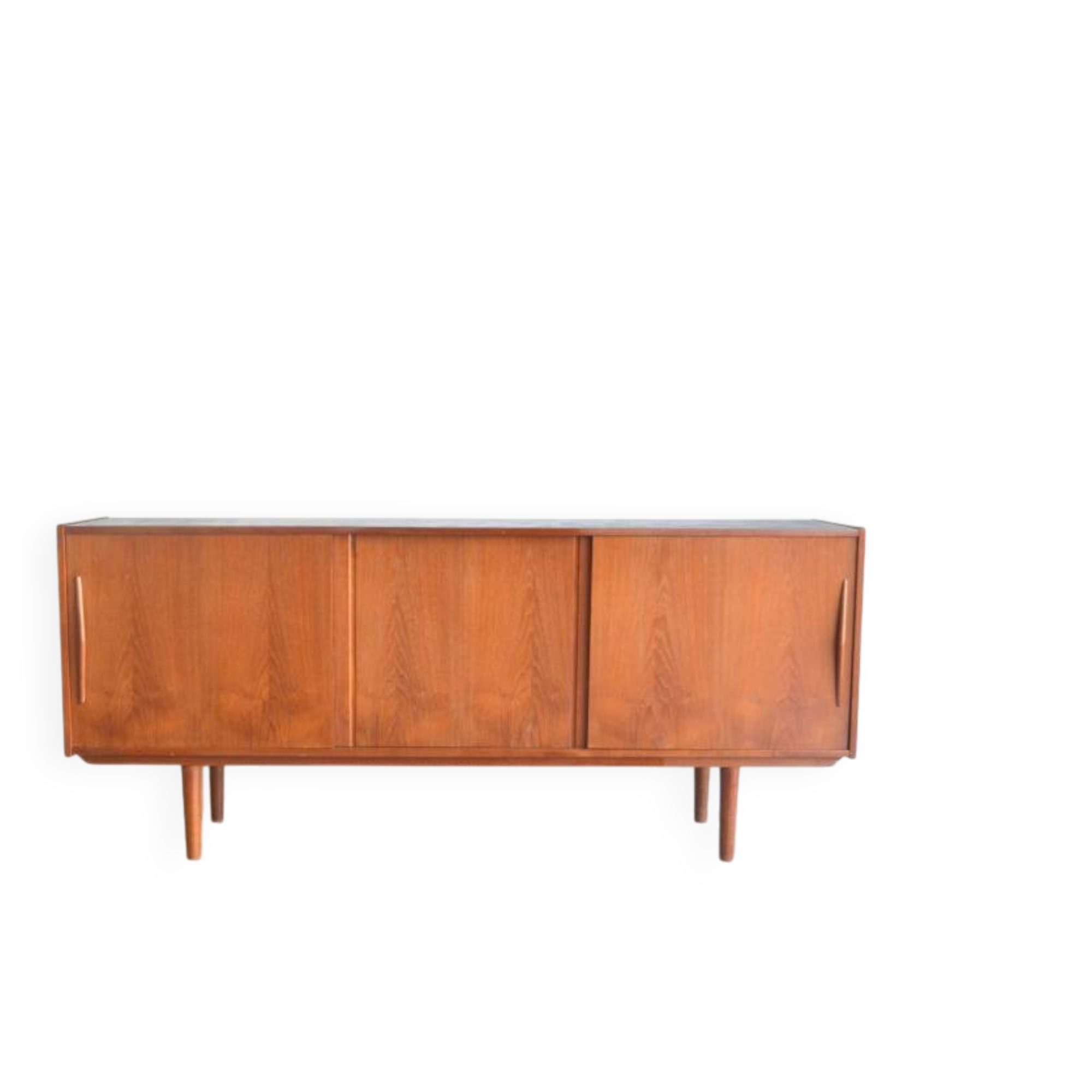 Danish sideboard – sliding doors * 181 cm