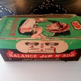 Old toy balances JEP