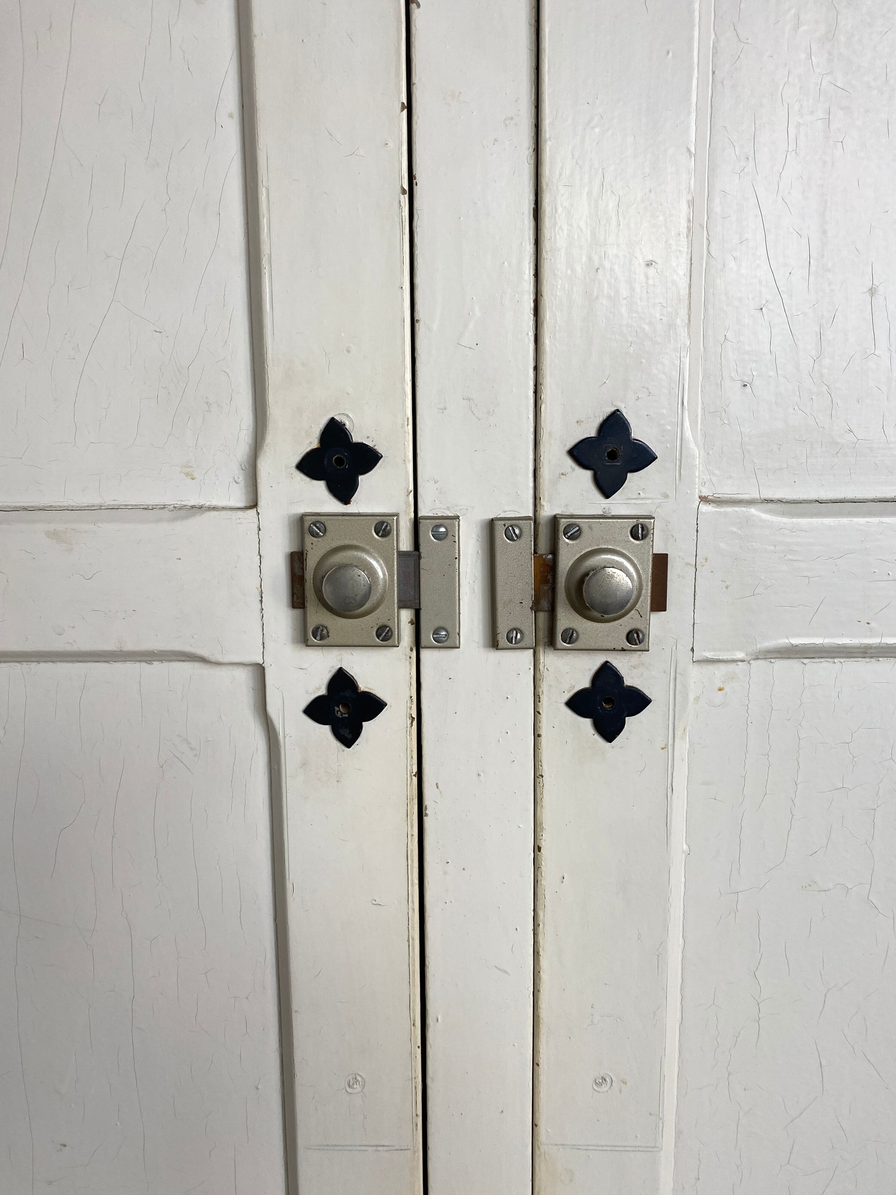 White parisian cabinet