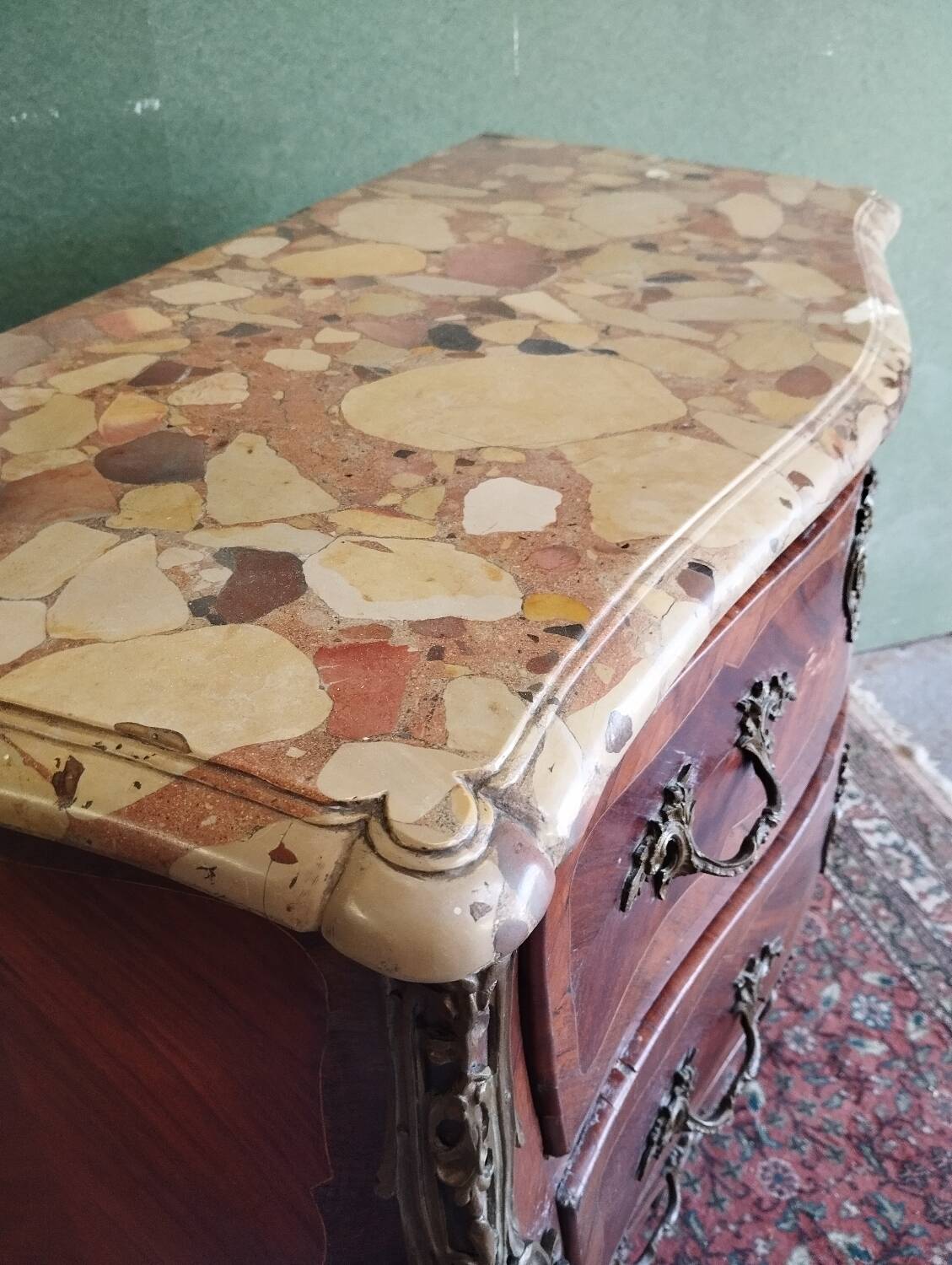 Louis XV style marquetry chest of drawers