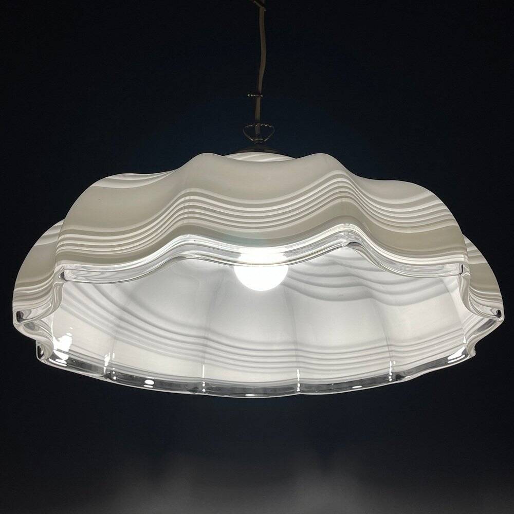 Suspension italienne en verre Murano tourbillonnant, années 1970