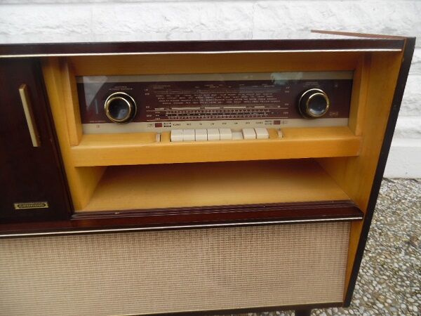 Vintage hifi furniture