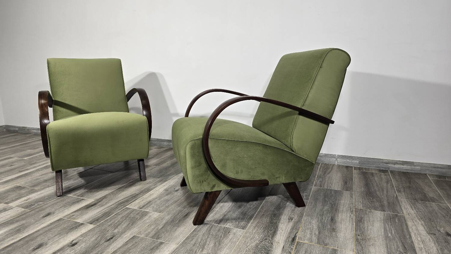 Set of Lounge Chairs by Jindrich Halabala, 1940s